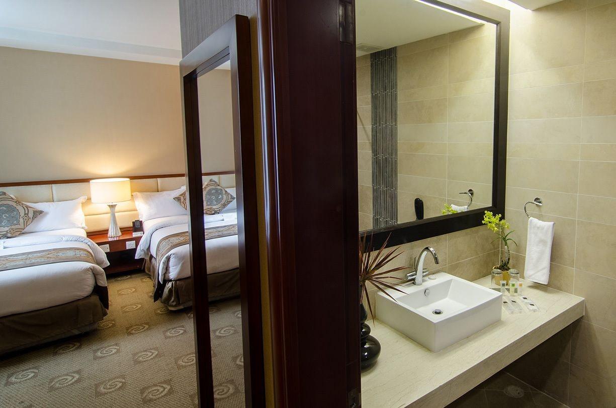 The Avenue Plaza Hotel Naga  Extérieur photo