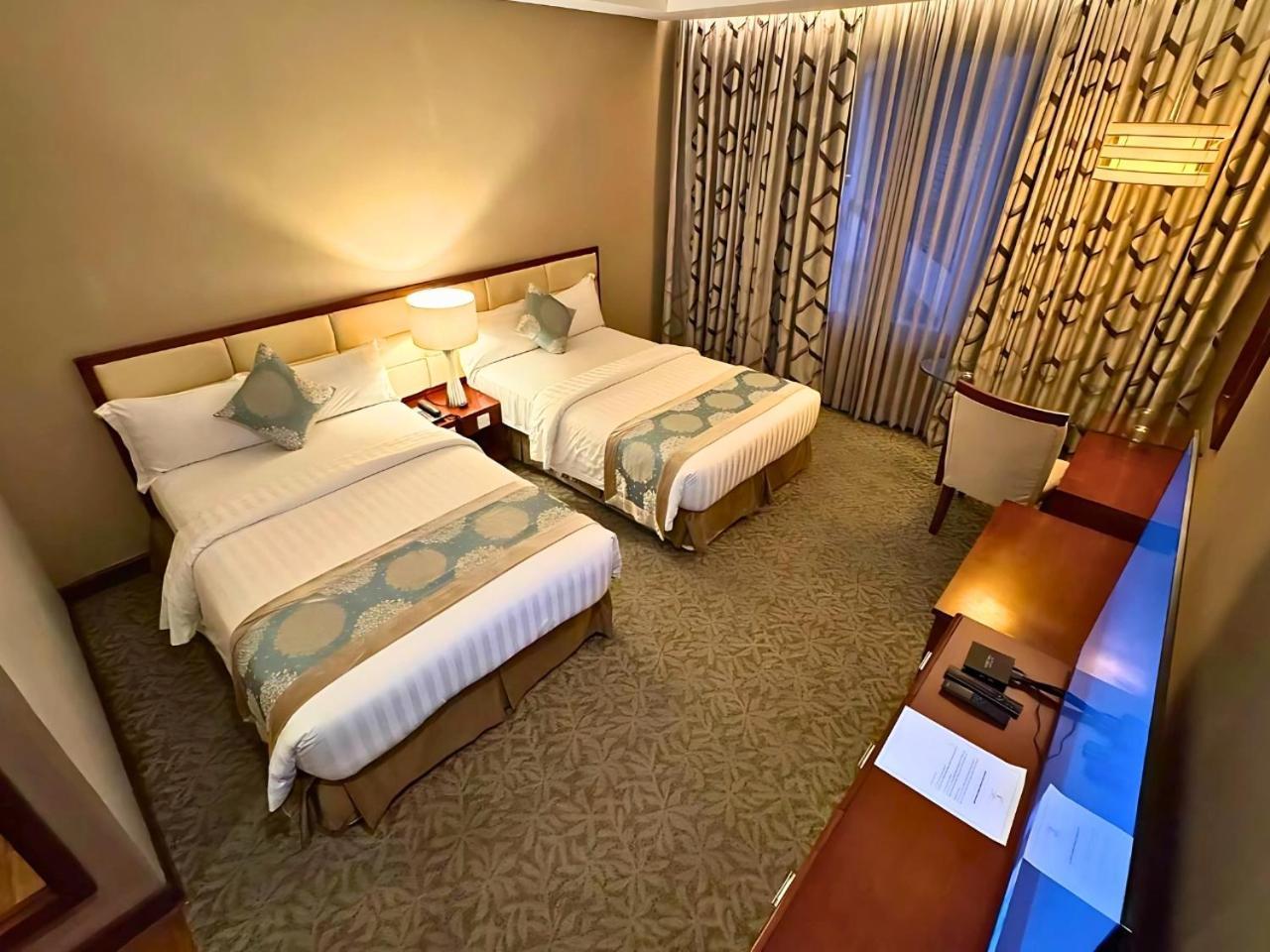 The Avenue Plaza Hotel Naga  Extérieur photo