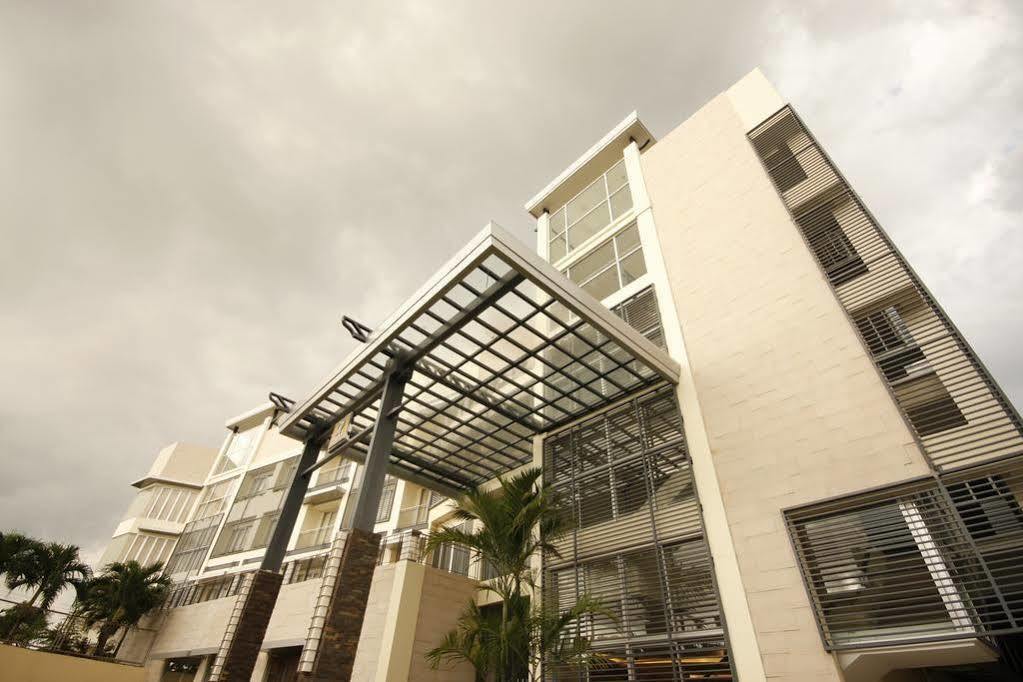 The Avenue Plaza Hotel Naga  Extérieur photo
